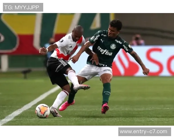 豪门球队争夺战升级经纪人透露19岁科隆新星马拉暂无转会计划