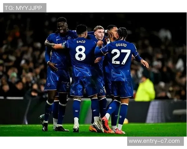 伯恩茅斯遭遇噩梦连连英超9轮不胜排名骤降至第15后5轮对阵4支BIG6球队