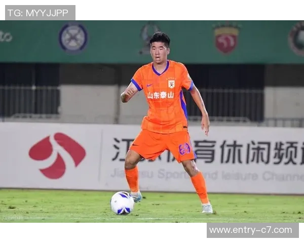 记者揭露球员挖掘乱象多队争抢鲁能足校新星并寻求分成利益 记者揭露球员挖掘乱象多队争抢鲁能足校新星并寻求分成利益